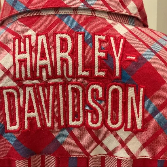 Harley-Davidson Vintage Red, White and Blue Plaid Button-Front Shirt - Picture 5 of 14